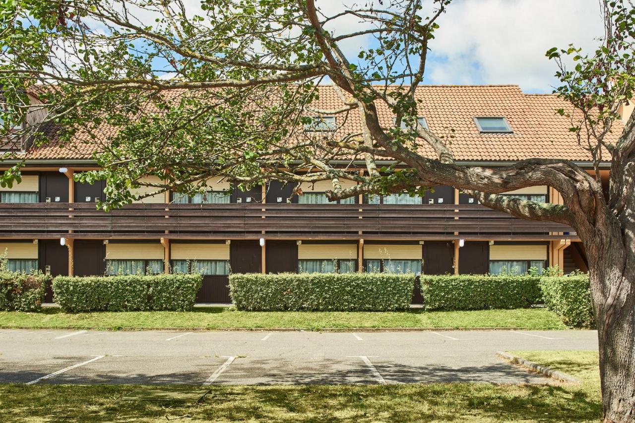 Kyriad Tarbes Bastillac Экстерьер фото